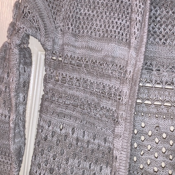 🌸LADIES CUTE SWEATER 🌸 - Picture 3 of 9